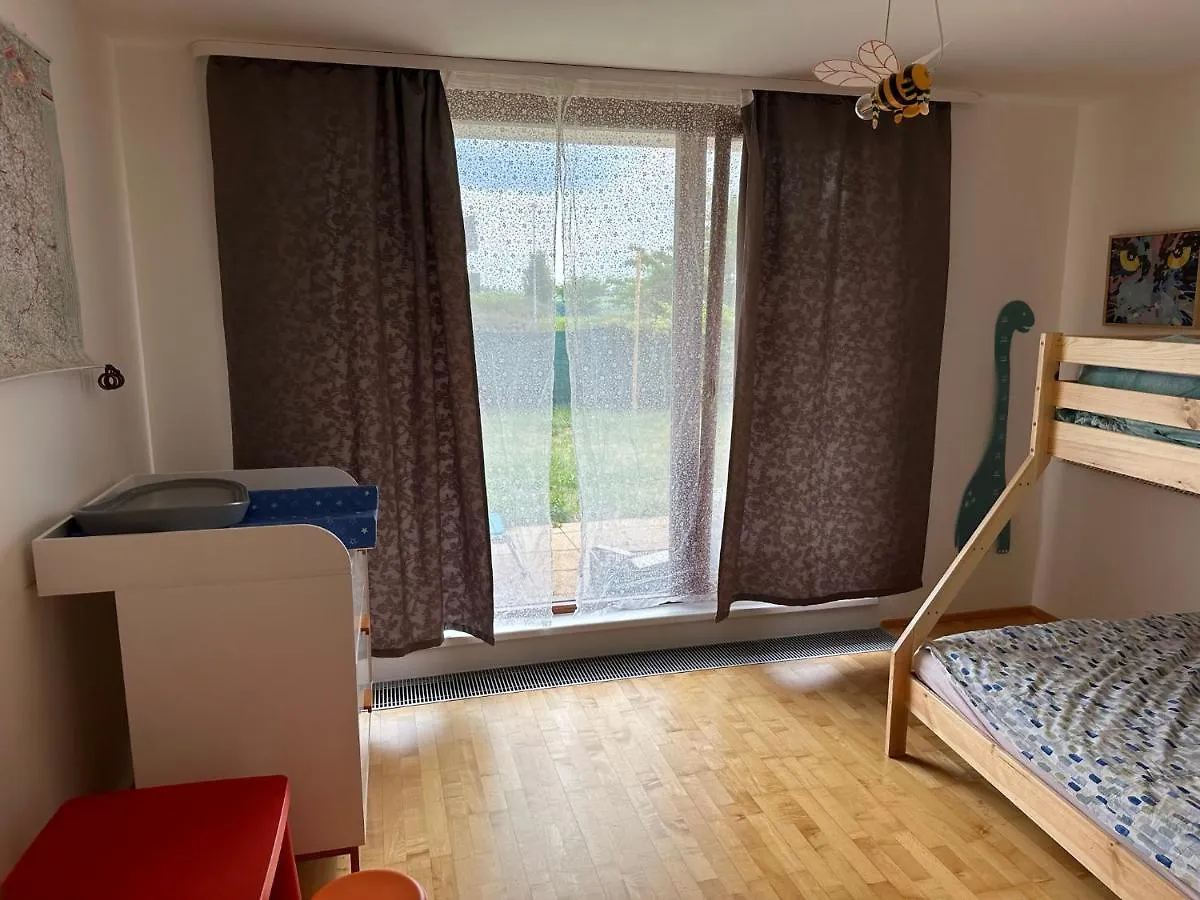 شقة براغ Simple Stay With Garden 15 Min From Center&Airport